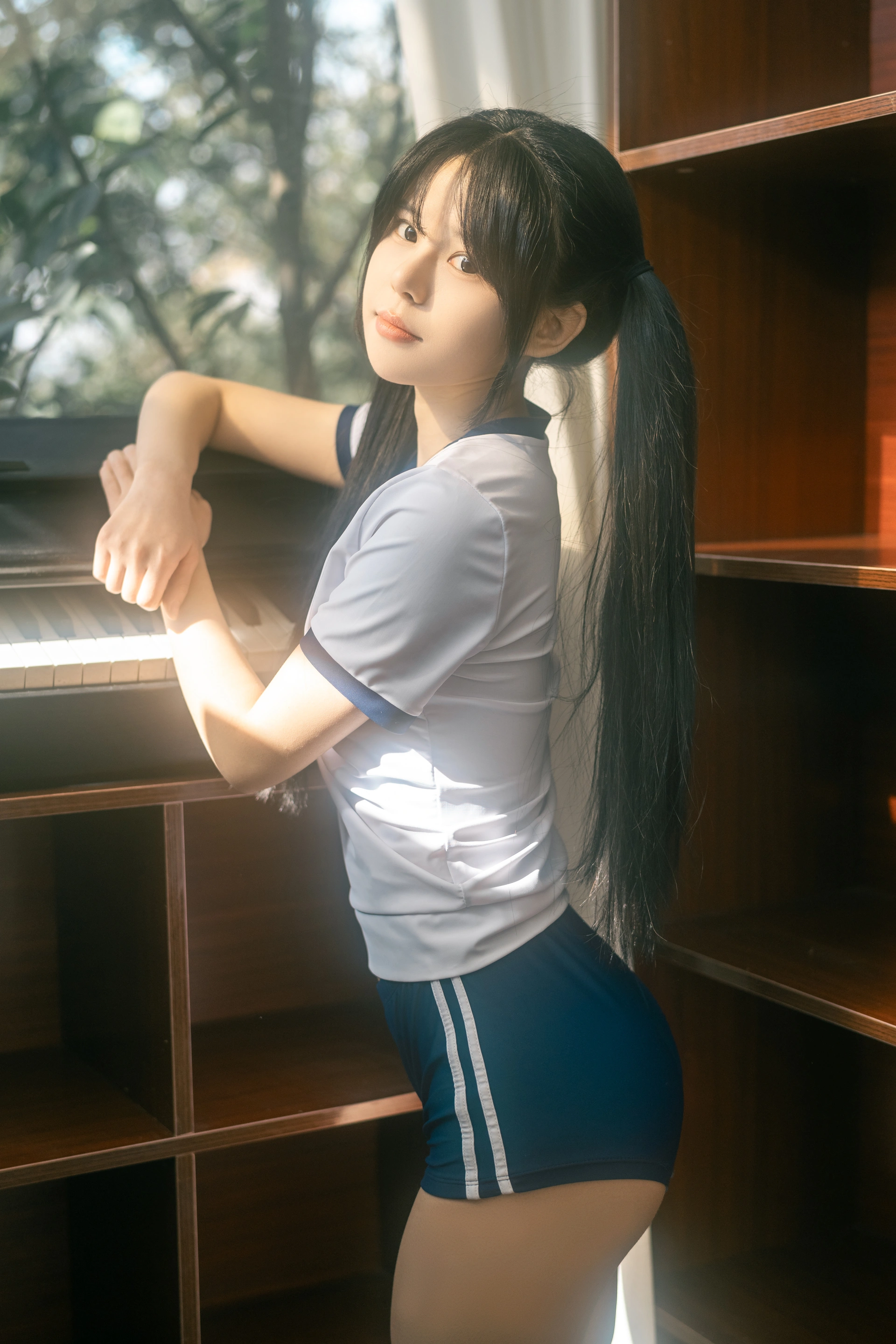 rua阮阮 - NO.03 春の更衣室-体操服 1
