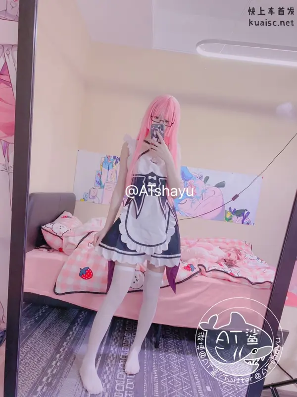 白丝女仆 - AT鲨